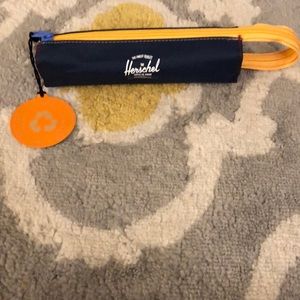 BNWT Herschel Pencil Case Pouch